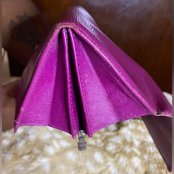Louis Vuitton Portefeuille Sarah Epi Wallet - Picture 11 of 12